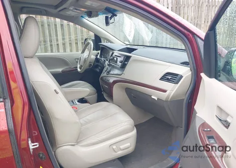 2013 Toyota Sienna Xle V6 8 Passenger from USA, damaged, VIN 5TDYK3DC3DS355458